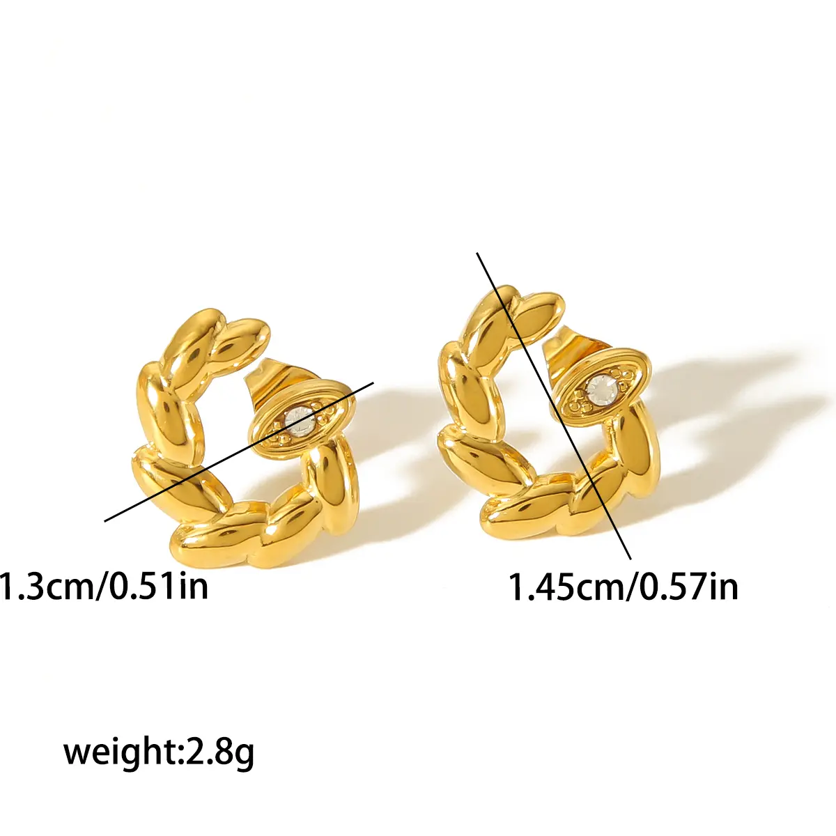 1 paar eenvoudige zoete stijl gedraaide geometrische roestvrij staal 18K goud verguld ingelegd strass dames oorknopjes h5 Afbeelding2